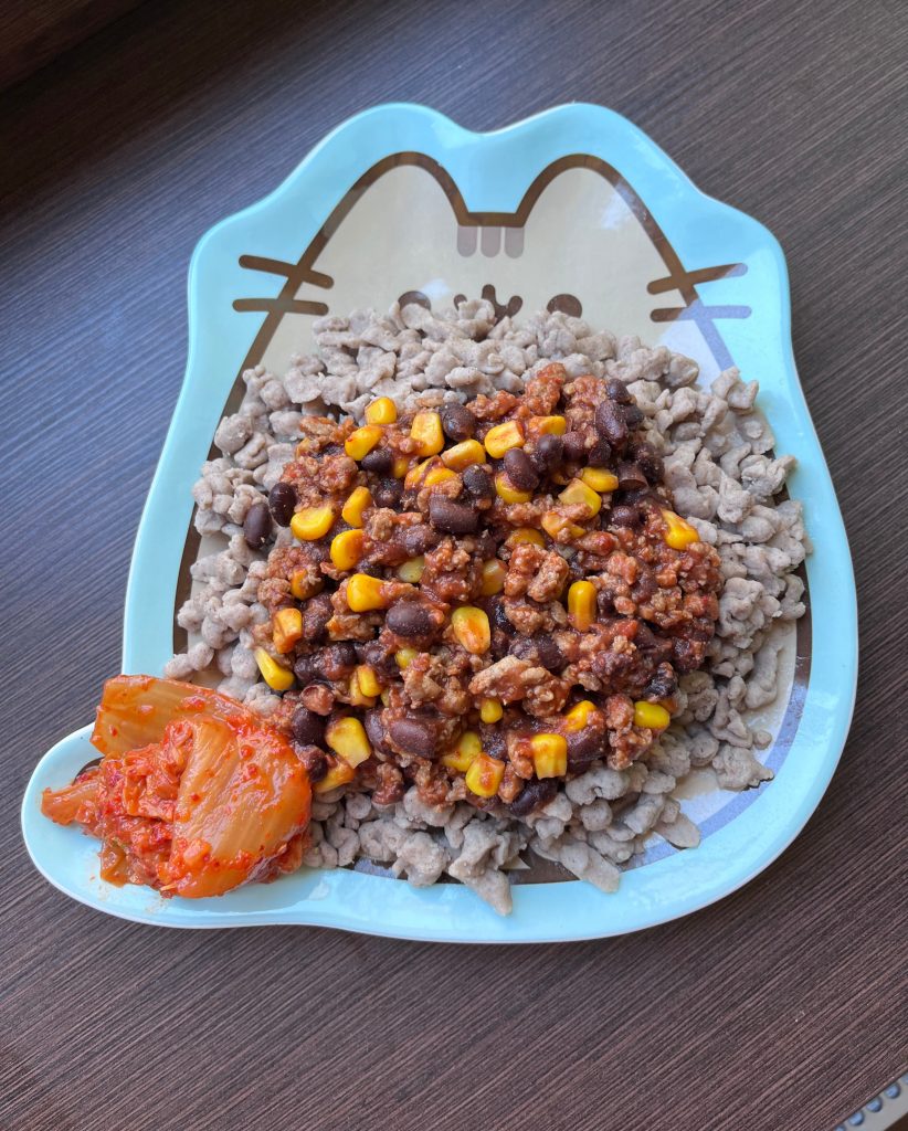 Chilis bab hajdina-cirok nokedlivel